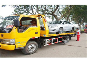 小金附近24小时汽车拖车服务热线